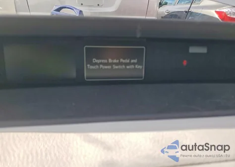 2019 Toyota Prius z USA, uszkodzony, nr VIN JTDL9RFUXK3002907